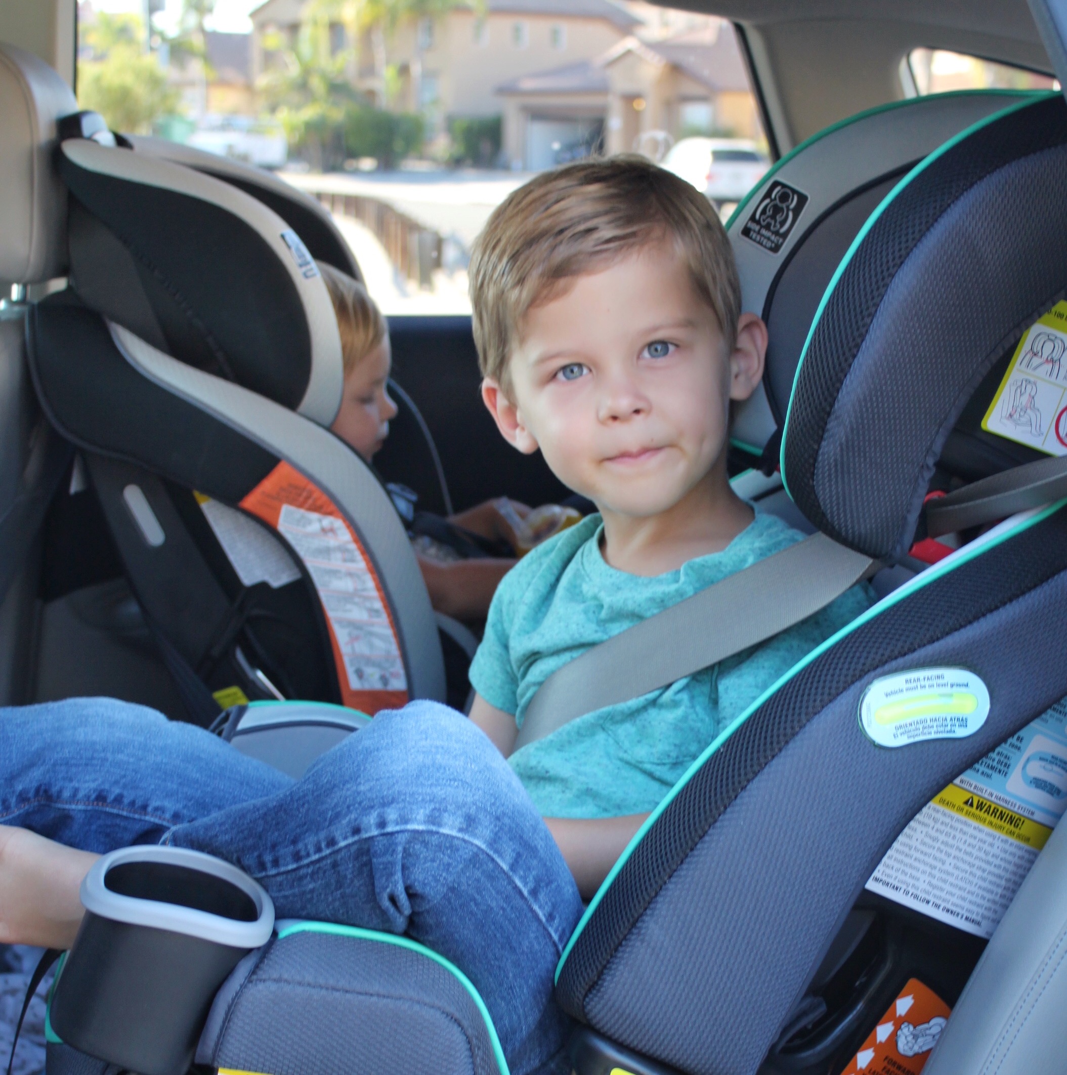 Road Trip with Kids: How to Master a Day in the Car