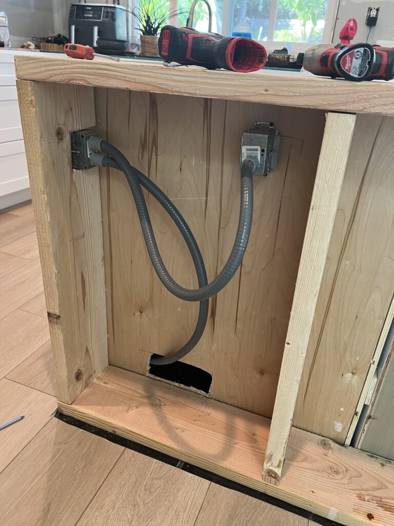 DIY Kitchen Island (#2!)